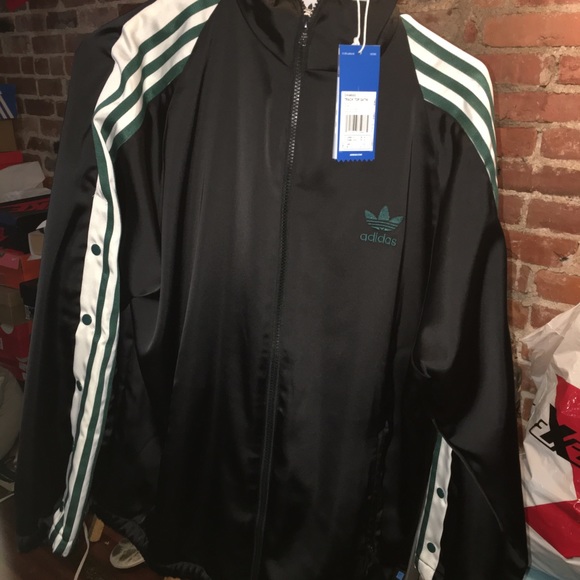 Adidas jacket - Picture 2 of 3